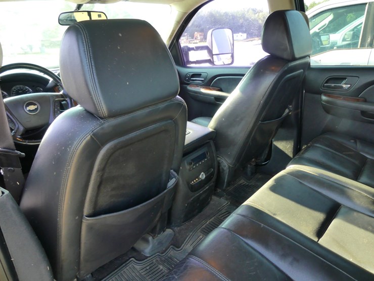 2007-chevrolet-3500-image-10