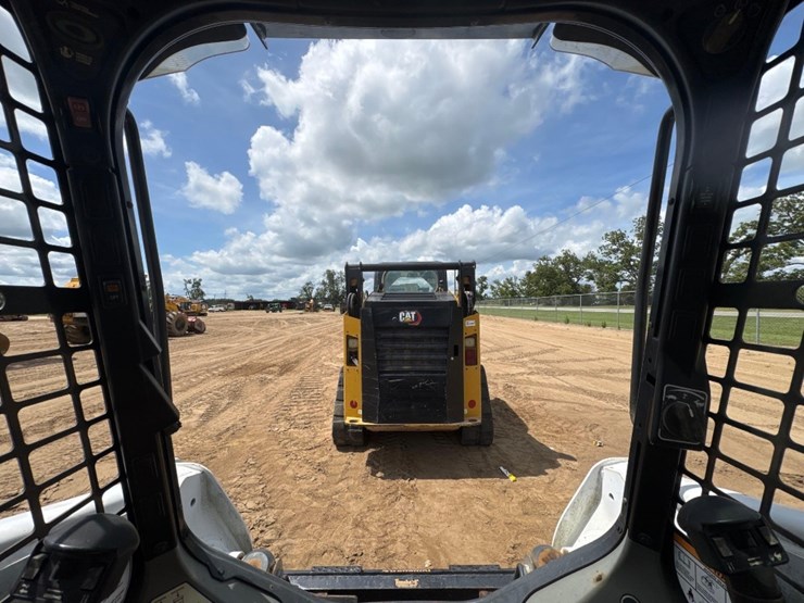 2019-bobcat-t770-image-31