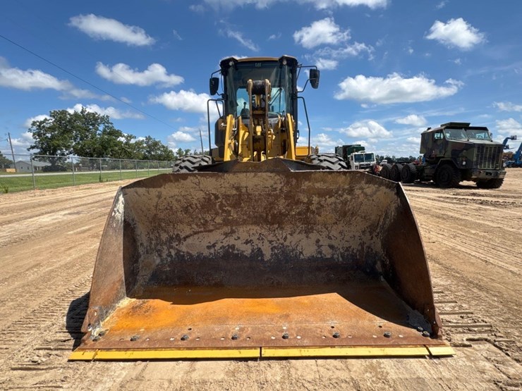 2019-caterpillar-930m-image-3