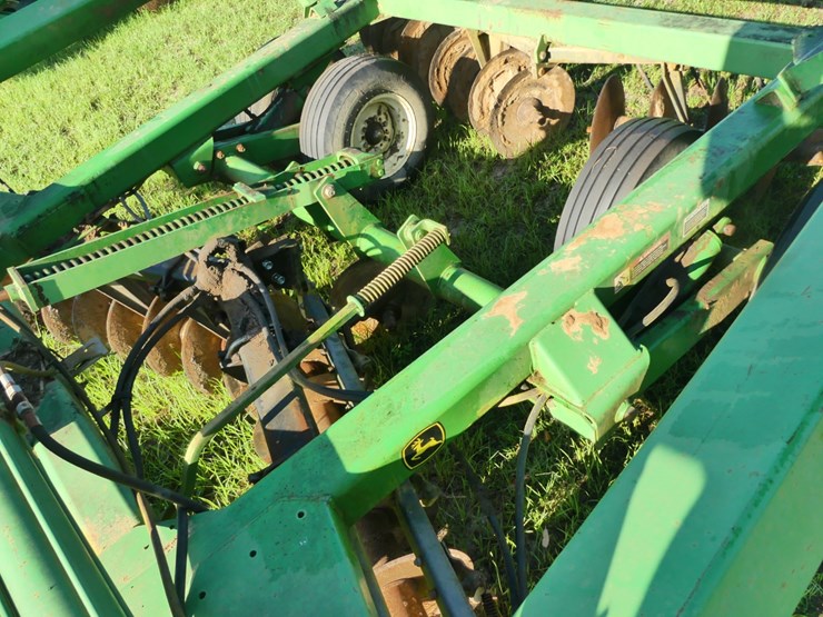 john-deere-637-image-8