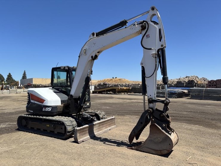 2018-bobcat-e85-image-2