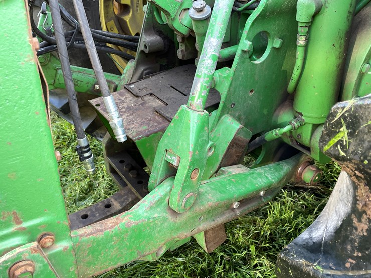 john-deere-8400-image-9