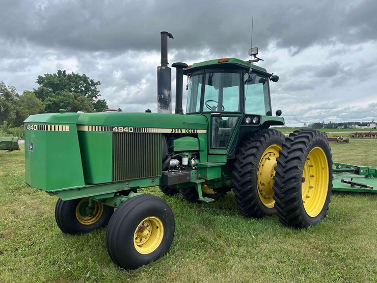 john-deere-4840-image-1