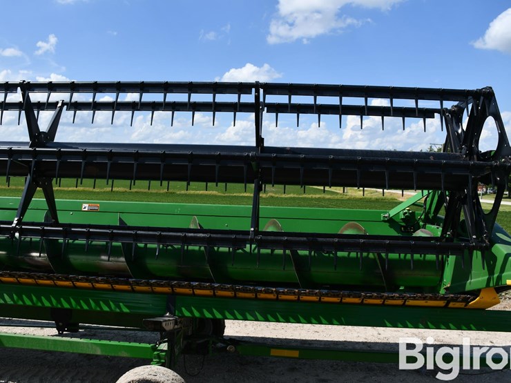 2004-john-deere-635f-image-17