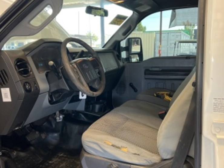 2013-ford-f450-image-25
