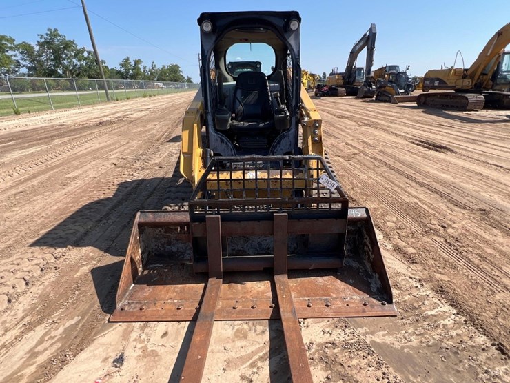 caterpillar-239d-image-7