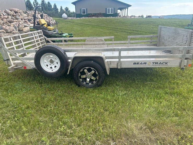 2019-bear-track-trailer-image-6