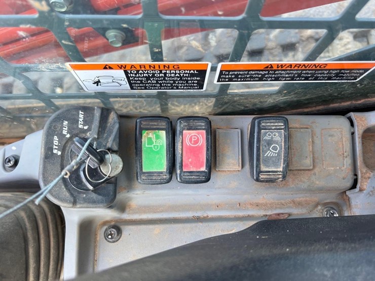 kubota-svl97-2-image-28