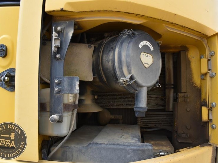 2012-komatsu-pc228us-lc-8-image-51