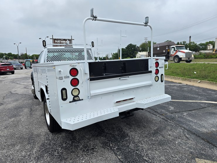 2007-ford-f550-image-19