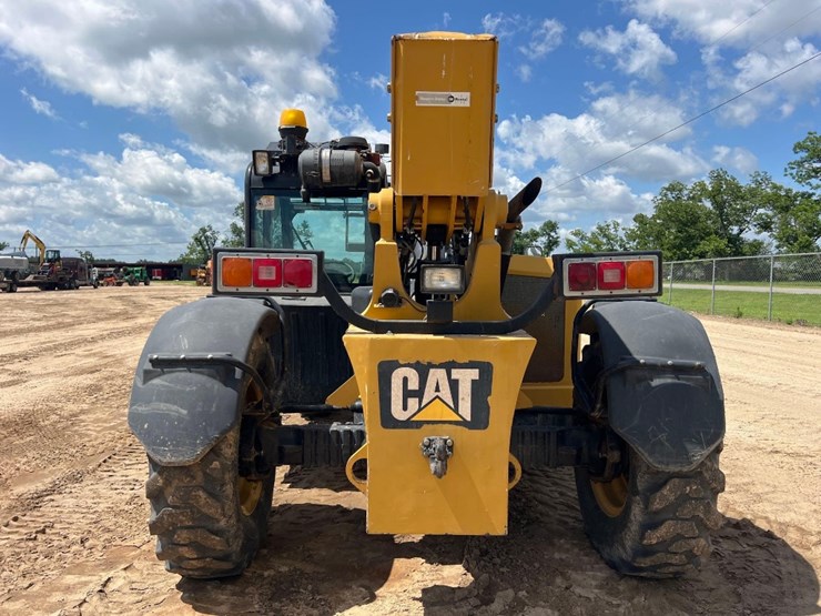 2013-caterpillar-tl943c-image-3