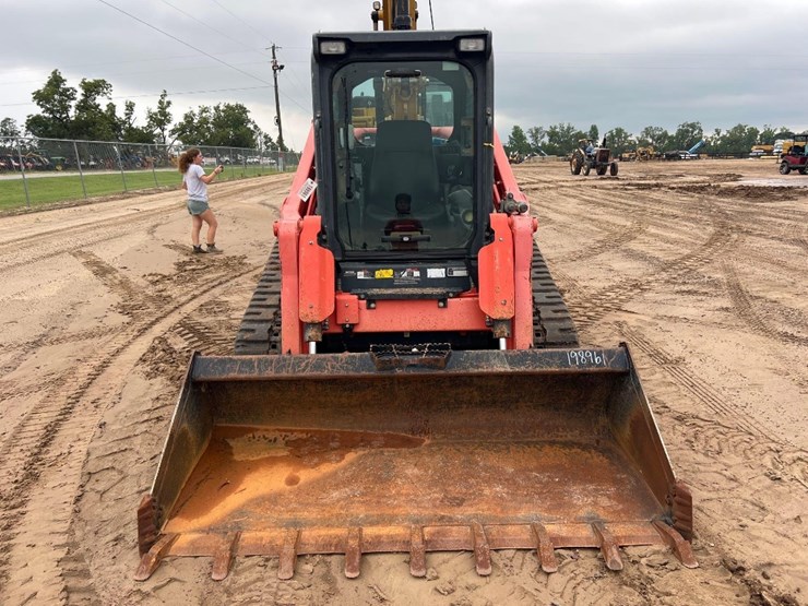 2016-kubota-svl95-2s-image-7