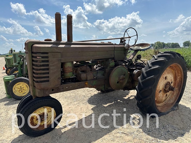 john-deere-h-image-3