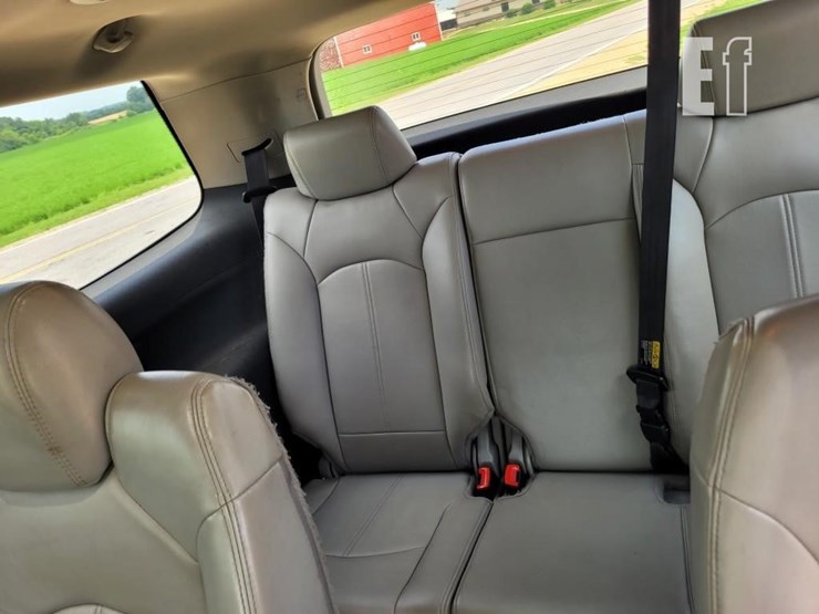 2008-gmc-acadia-image-11