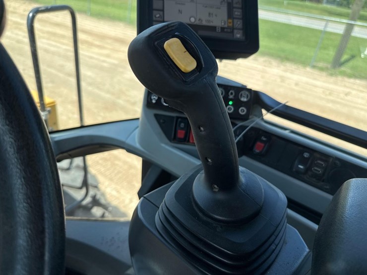 2019-caterpillar-930m-image-28
