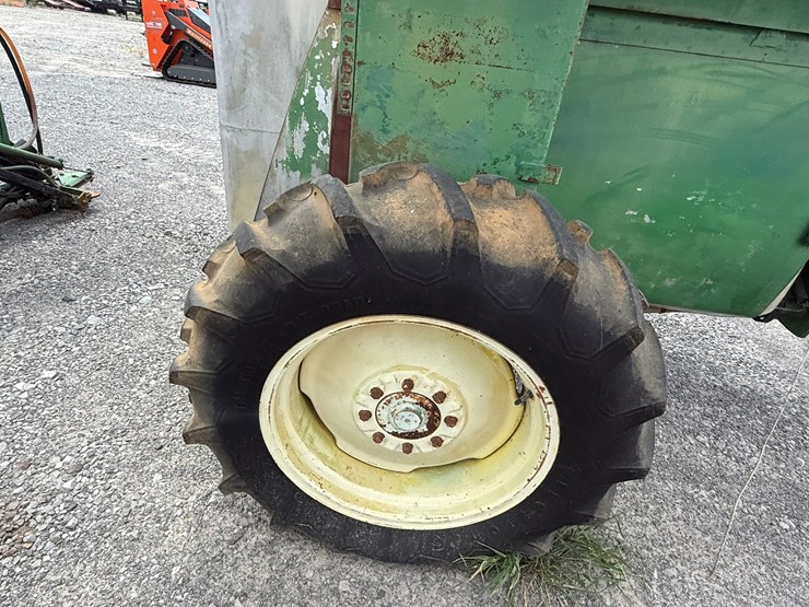 john-deere-6000-image-11