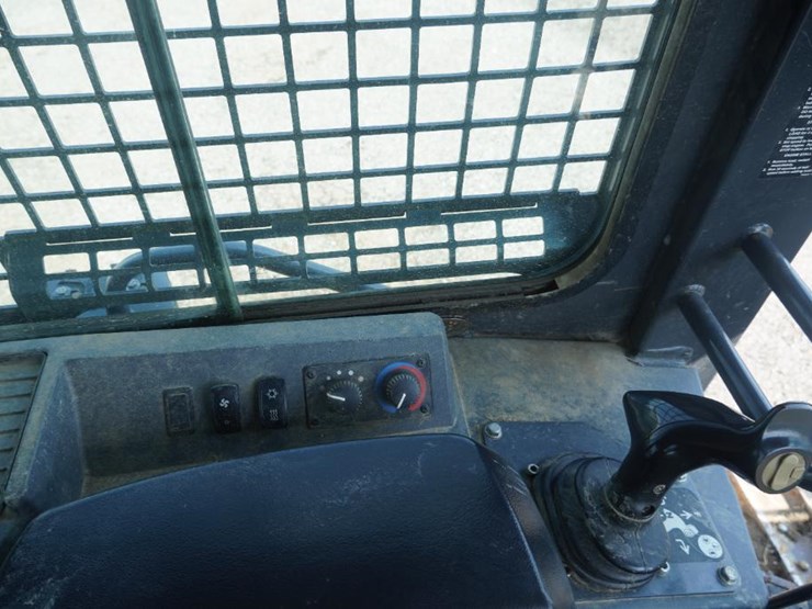 2017-deere-550k-image-20
