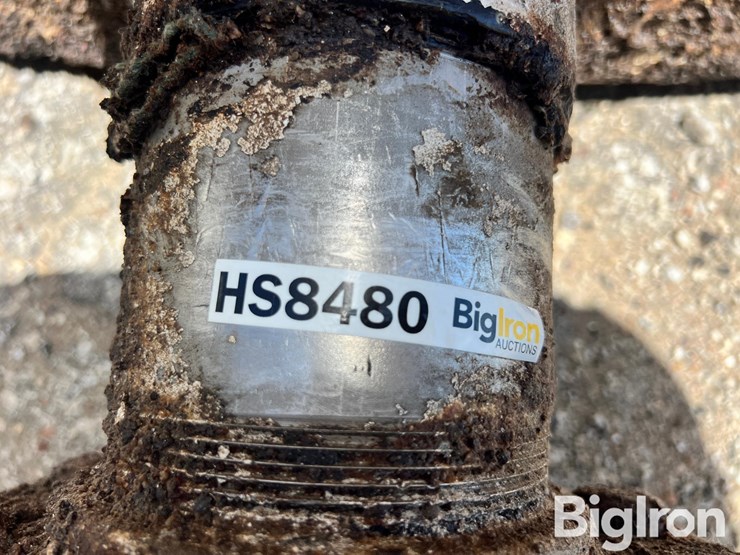 7,000-gallon-(approx.)-fiberglass-liquid-feed-storage-tank-image-15