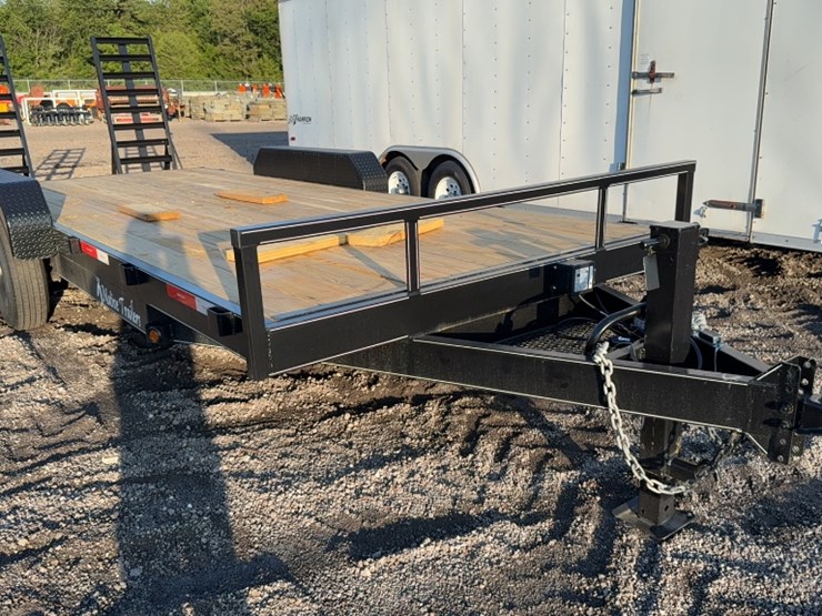 #3063-•-2025-native-trailers-84"-x-20'-bumper-pull-trailer-image-2
