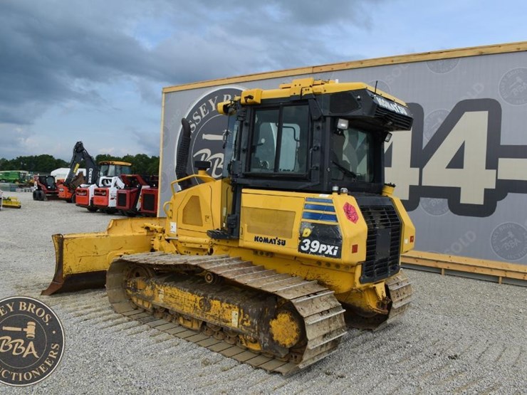 2014-komatsu-d39pxi-23-image-12