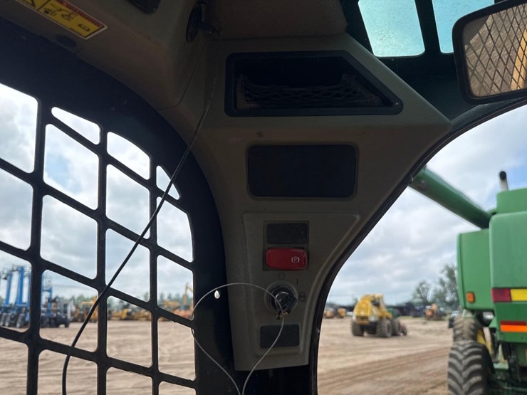 2020-caterpillar-289d3-image-26