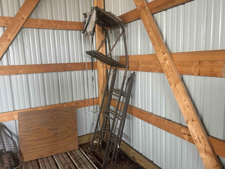 tree-stand-image-3