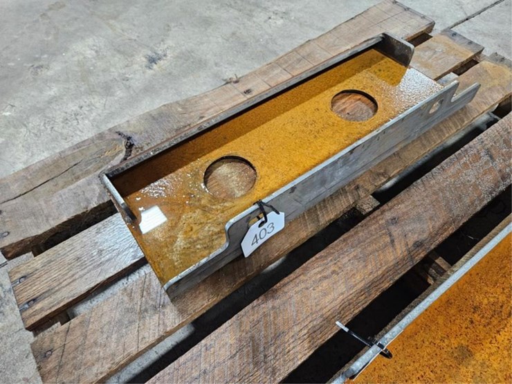 #403-•-new-kit-mini-skid-steer-face-plate-image-6