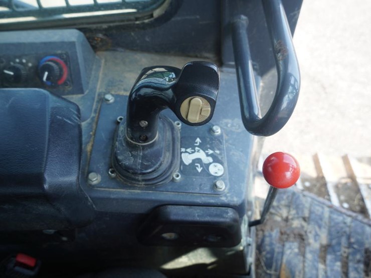 2017-deere-550k-image-28