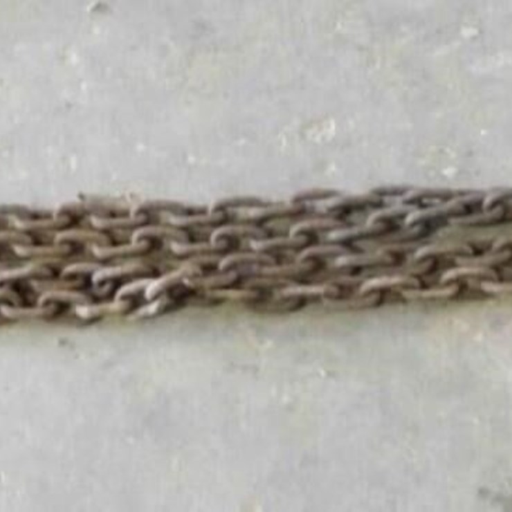 18' Chain w/ 2 Hooks
