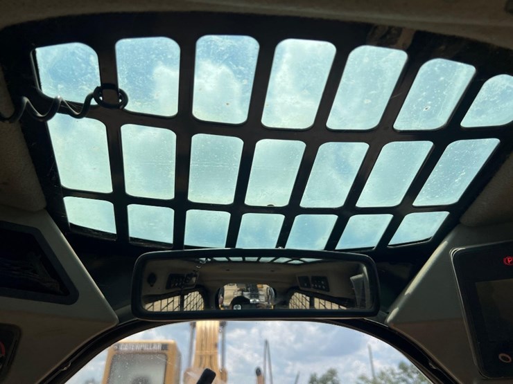 2014-caterpillar-272d-xhp-image-23