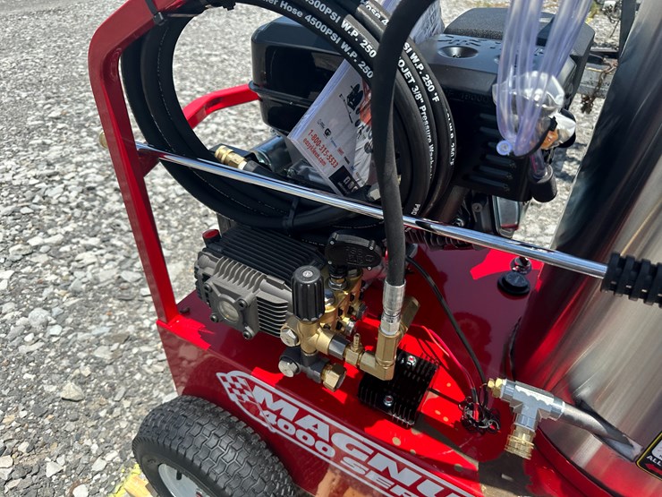 #1-•-unused-magnum-4000-series-hot-water-pressure-washer-2528126-inv#:-24638-image-18