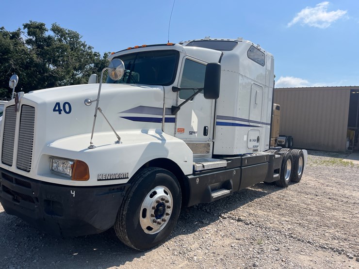 2006-kenworth-t600-image-13