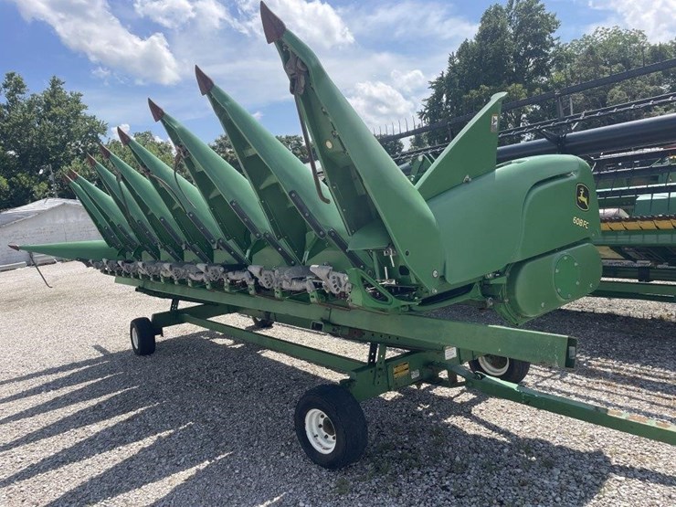 2017-john-deere-608fc-image-14