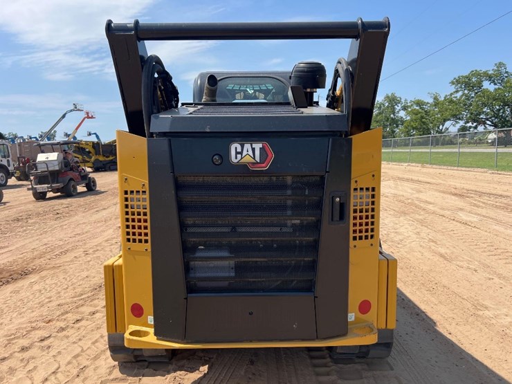 2024-caterpillar-299d3-xe-image-3