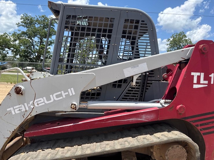 takeuchi-tl150-image-14