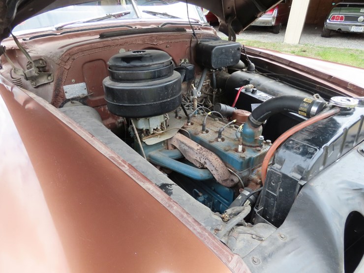 1951-pontiac-8-4dr-sedan-image-18