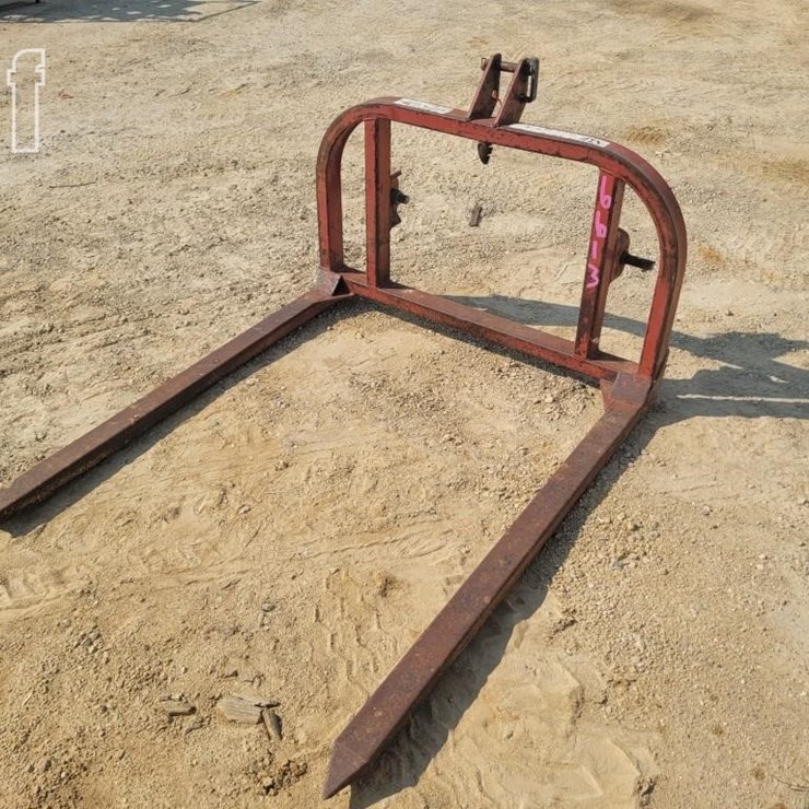 BALE FORKS/SPEAR