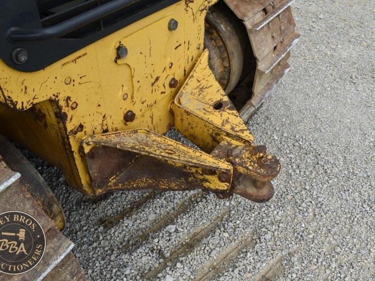 2015-komatsu-d61exi-23-image-25