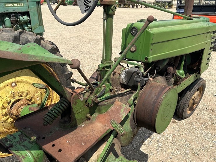 john-deere-a-image-8