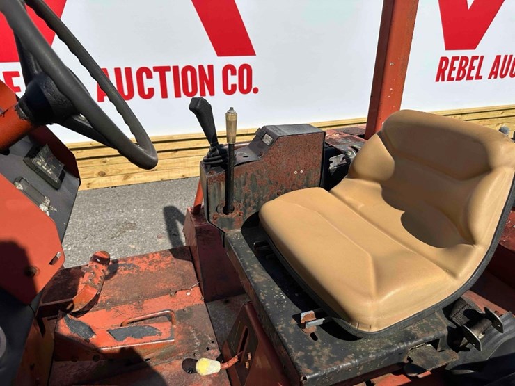 2001-ditch-witch-8020-image-36