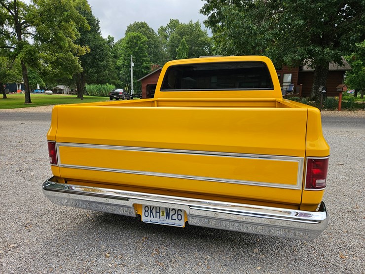 1984-chevrolet-c10-image-21