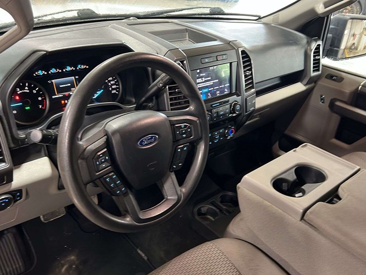 2019-ford-f150-image-19
