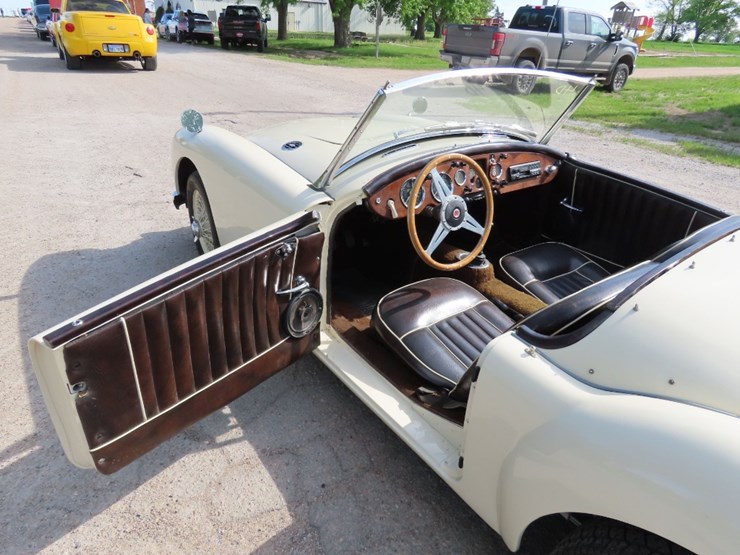 1959-mg-mga-roadster-image-12
