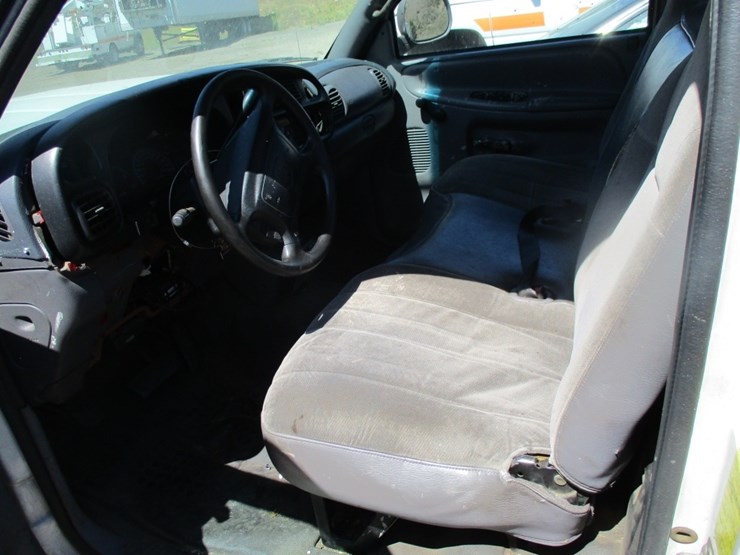 2002-dodge-ram-2500-image-7