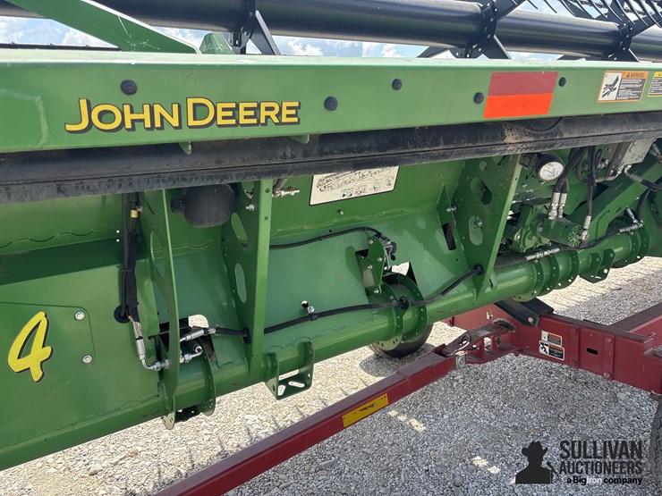 2018-john-deere-635fd-image-11