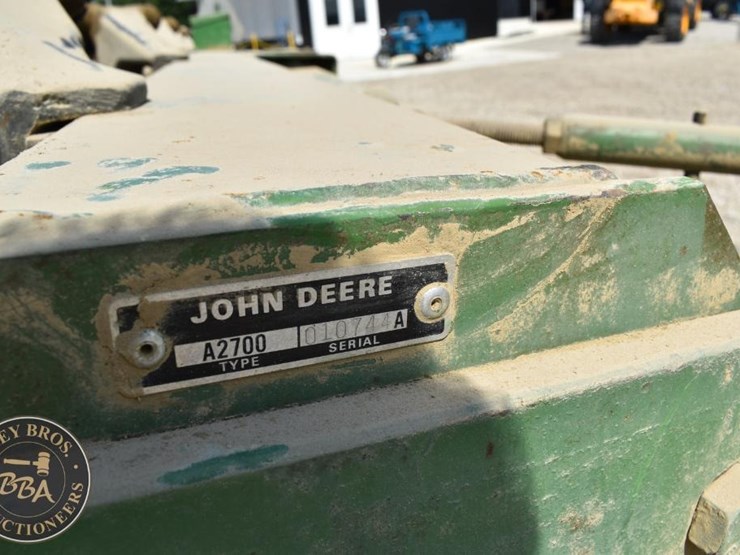 john-deere-2700-image-27