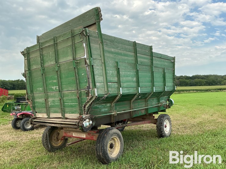 farmhand-forage-wagon-image-5