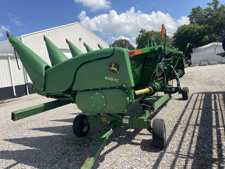 2017-john-deere-608fc-image-26
