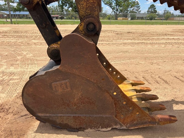 2006-caterpillar-320cl-image-8