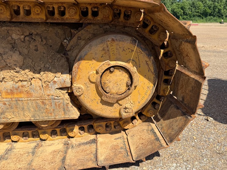 caterpillar-d3g-lgp-image-21
